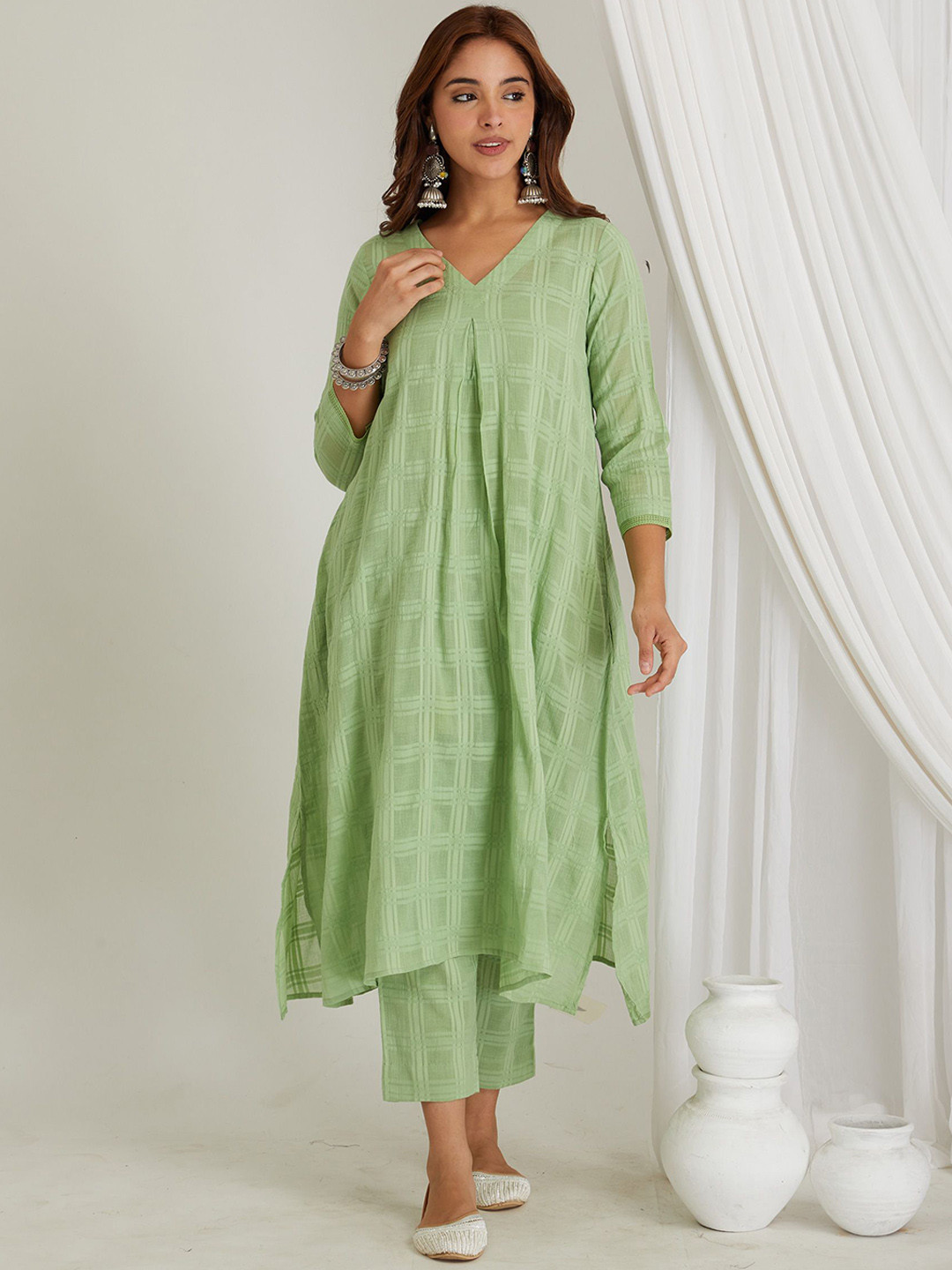 CYAN Women Thread Work Dobby Anarkali Kurta