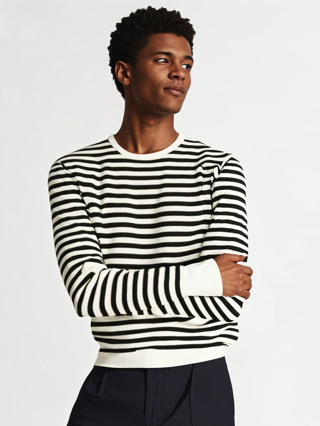 MACK JONNEY Men Striped Monochrome Pockets T-shirt