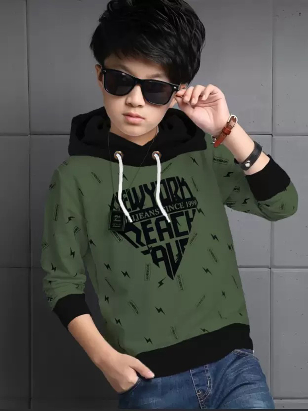 TICOSS Boys Typography Printed Hooded T-shirt