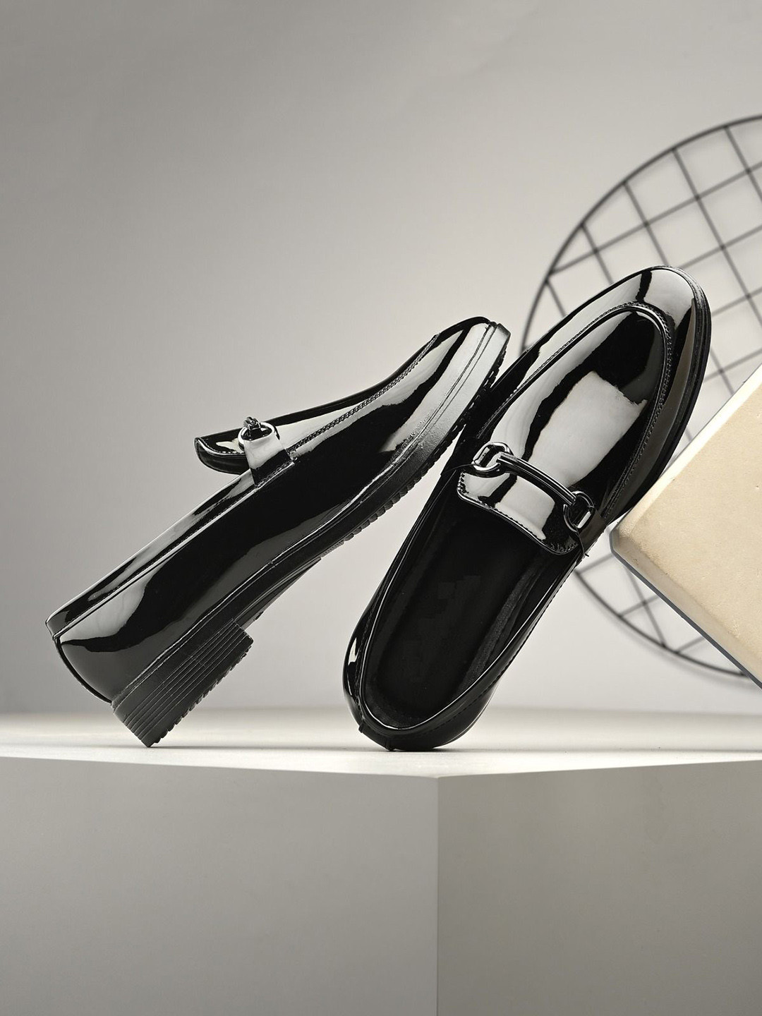 JK Port Men Pointed-Toe Formal Loafers