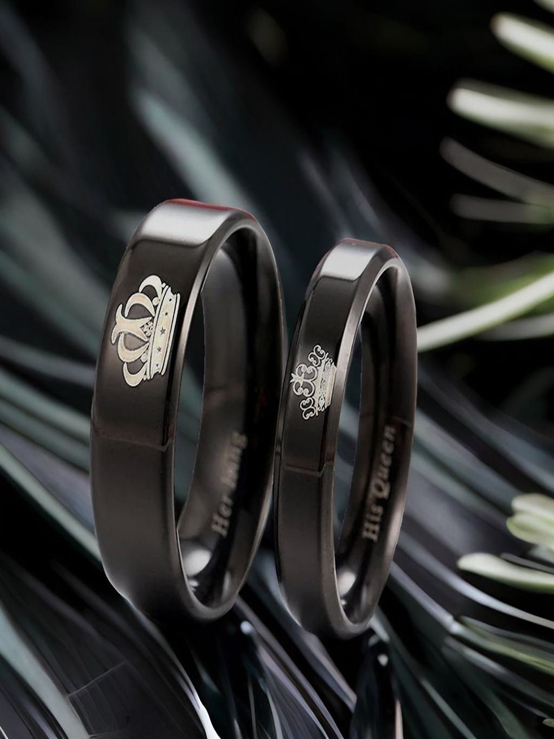 DIVASTRI Set Of 2 Rhodium Plated Crown Couple King/Queen Band Rings