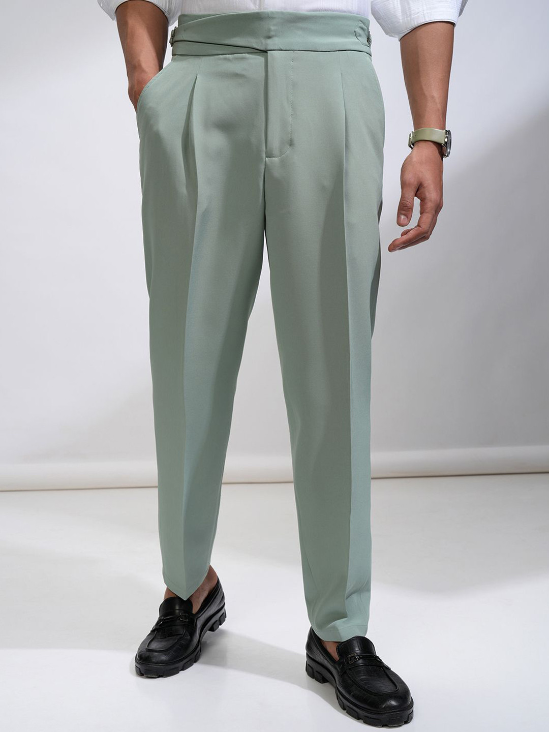 HIGHLANDER Men Comfort Slim Fit Trousers