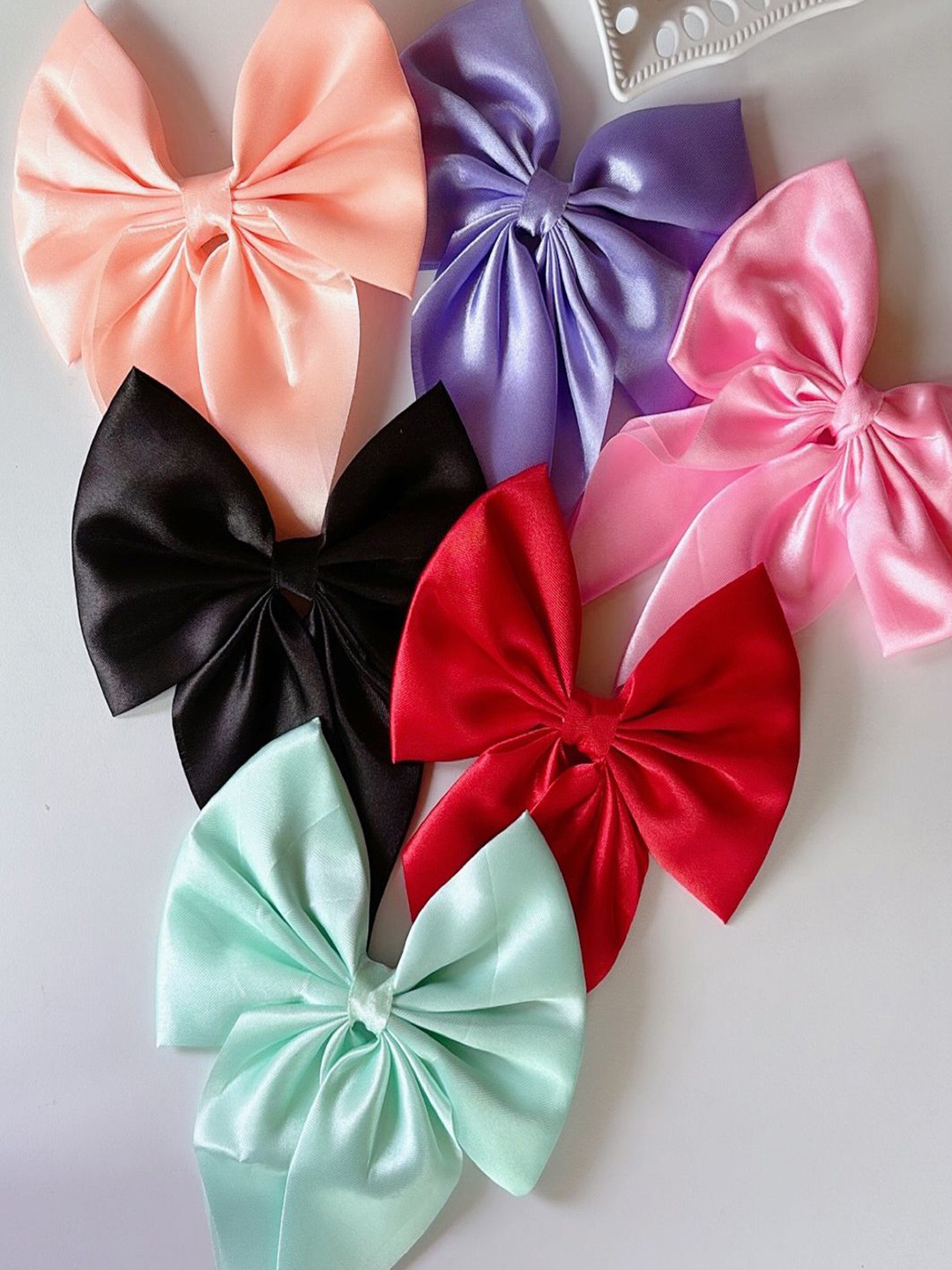 LYKAA Set of 6 Assorted Hair Bows with Alligator Clips