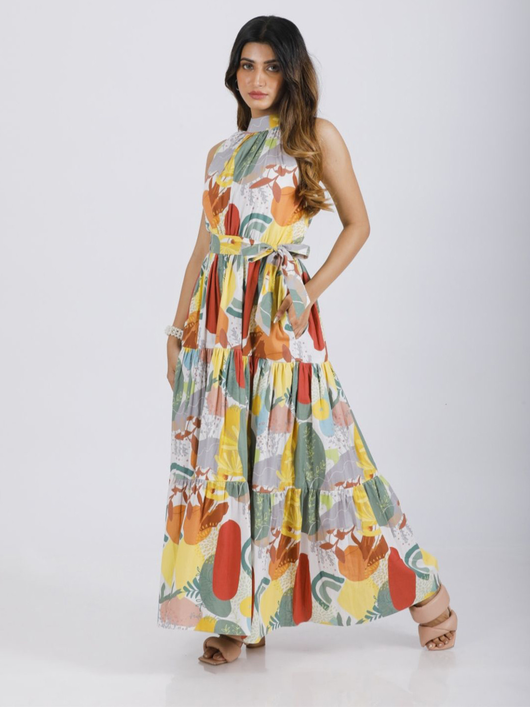 15 BUTTONS Floral Print Halter Neck Maxi Dress