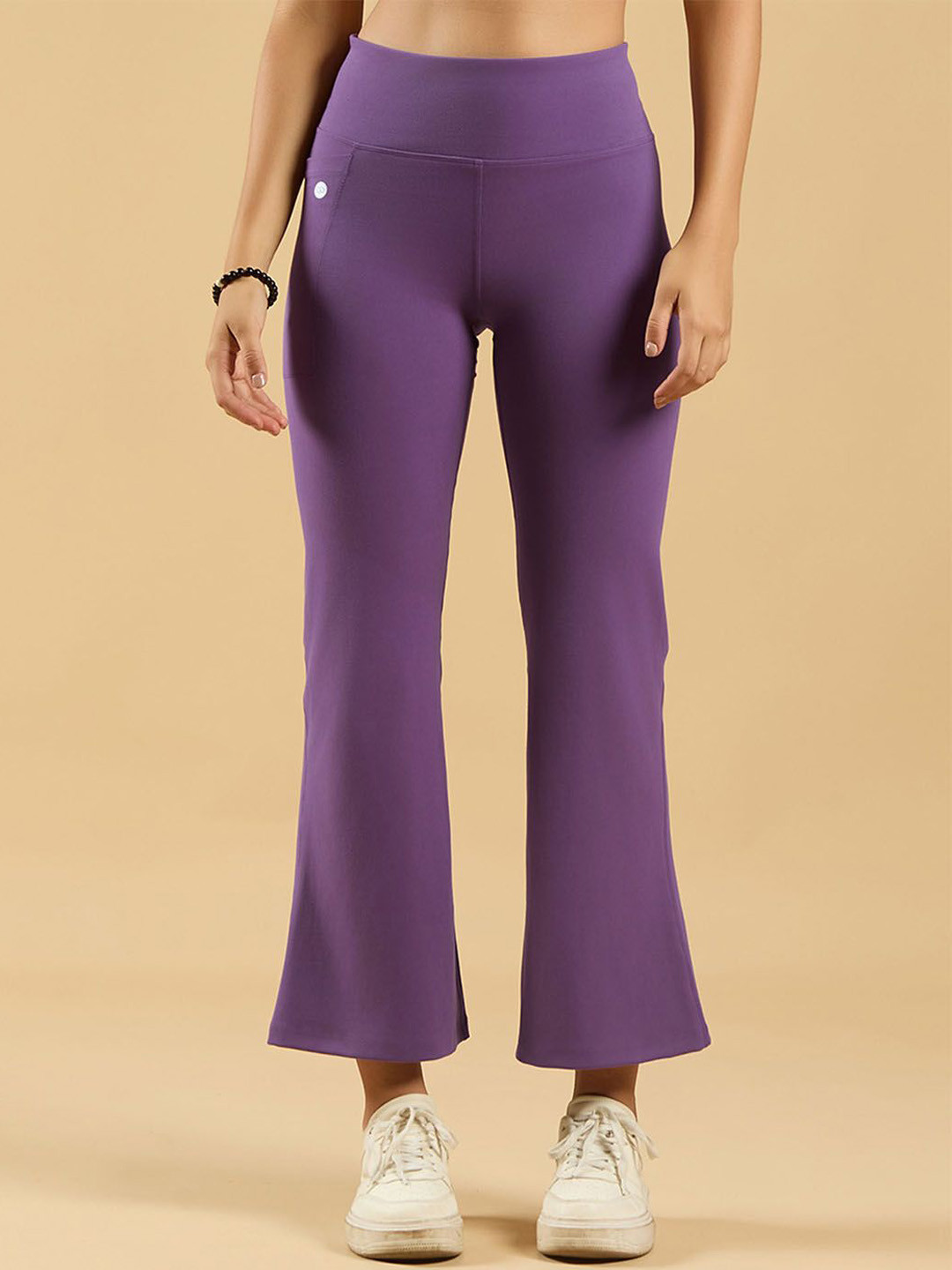 Soie Women Mid-Rise Fit & Flared Pants With 4-Way Stretch & Compression Waistband