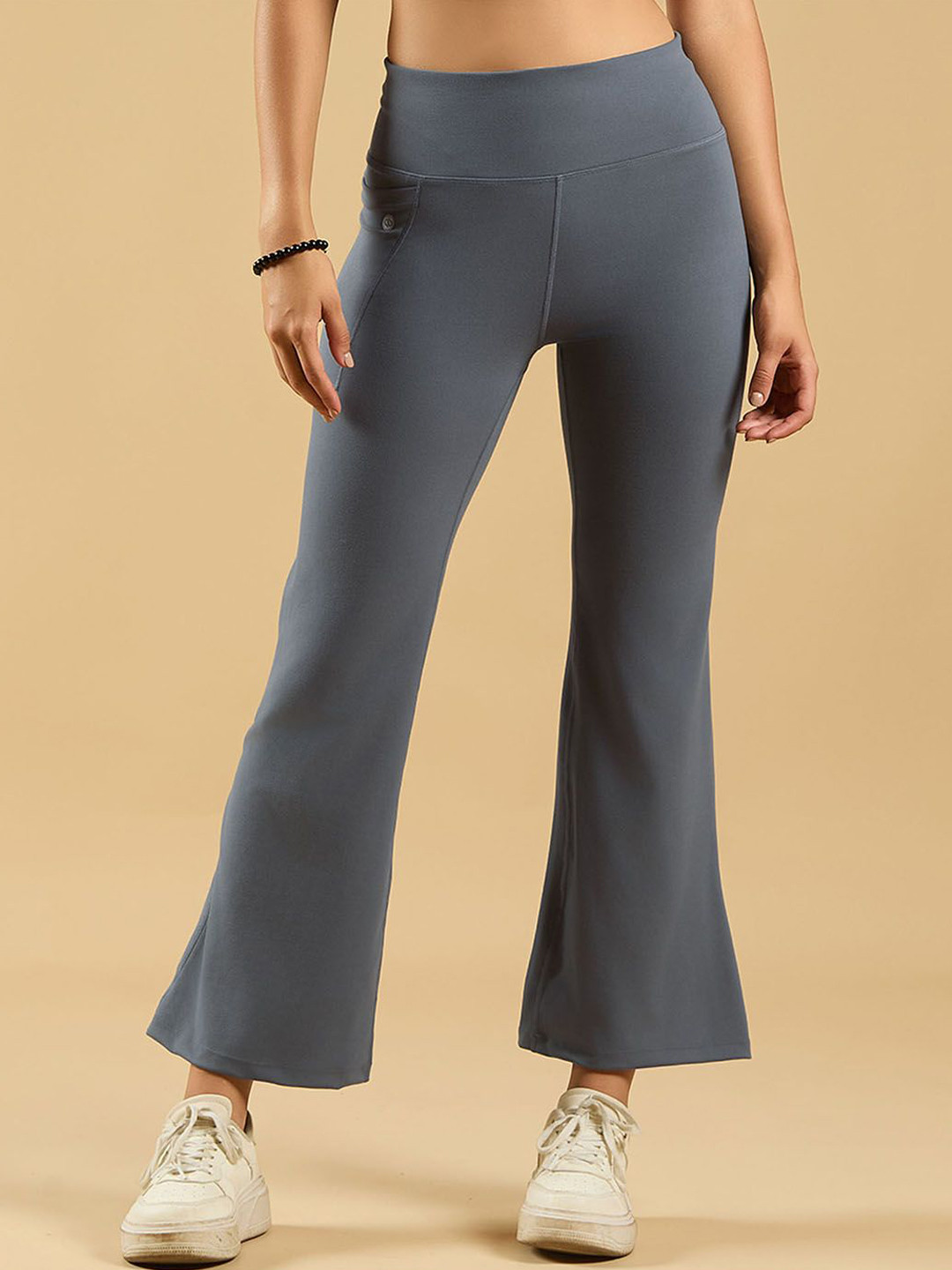 Soie Women Mid-Rise Fit & Flared Pants With 4-Way Stretch & Compression Waistband