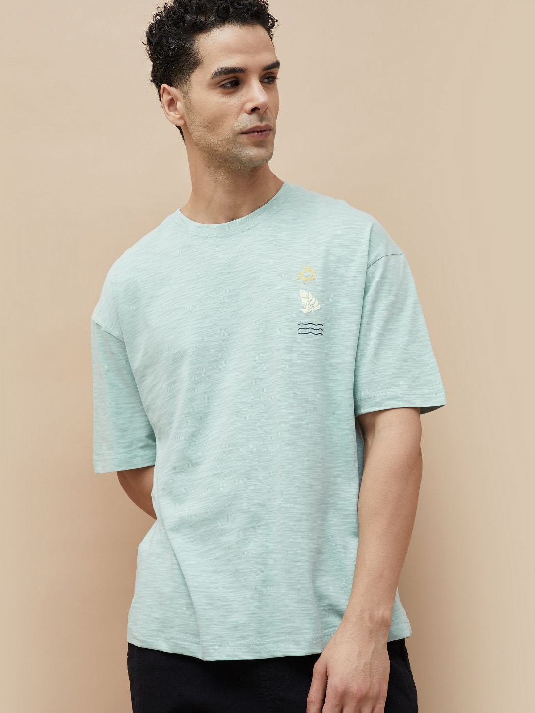 CODE by Lifestyle Men Tropical Applique T-shirt