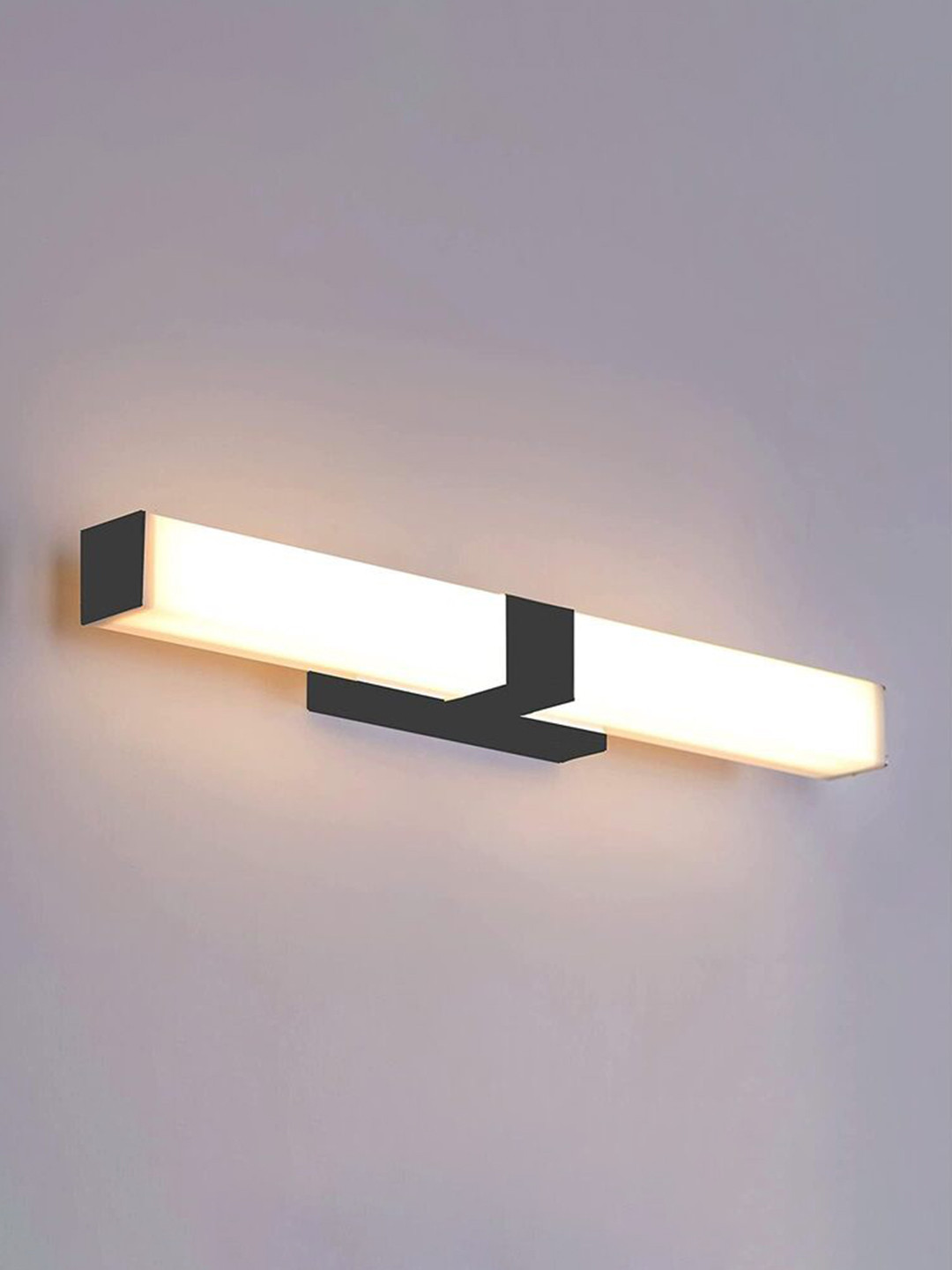 GAUVIK Black & White Acrylic Rectangle Shaped LED Picture Wall Lamp