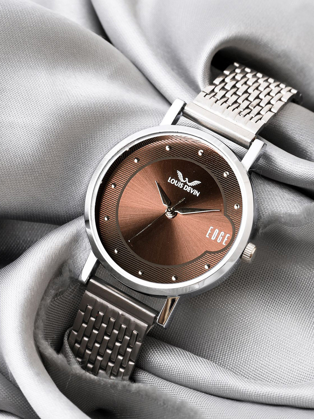 LOUIS DEVIN Women Brass Dial & Stainless Steel Straps Analogue Watch LD-LR192-BRW-CH