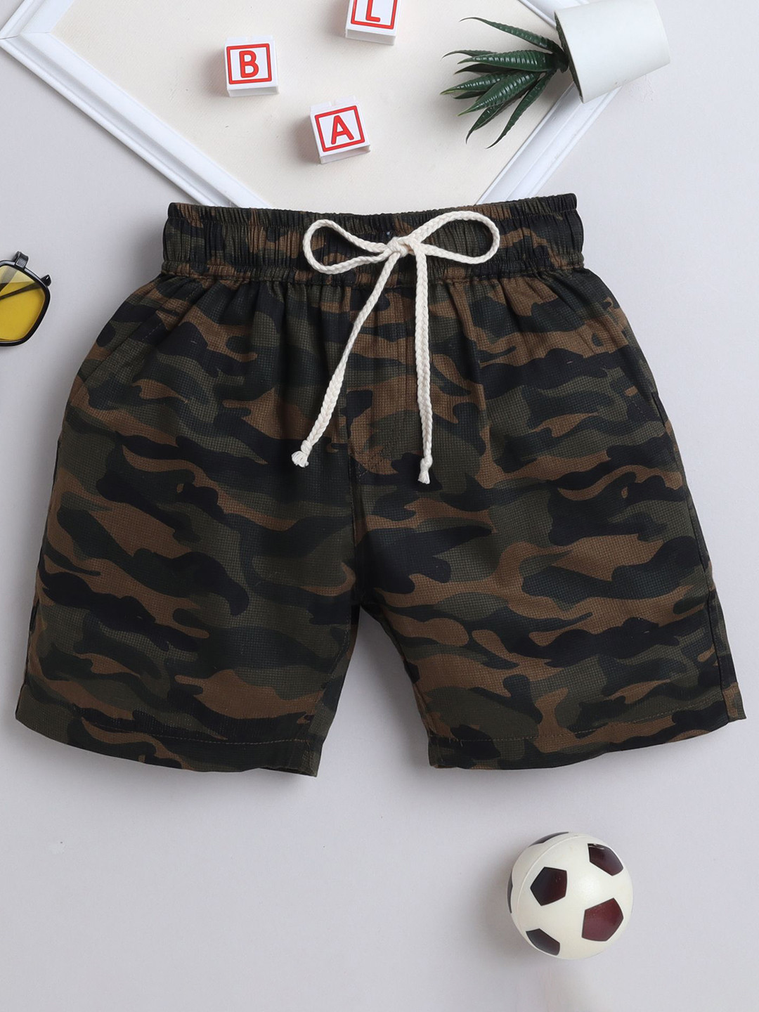 BAATCHEET Unisex Kids Camouflage Printed Cargo Shorts