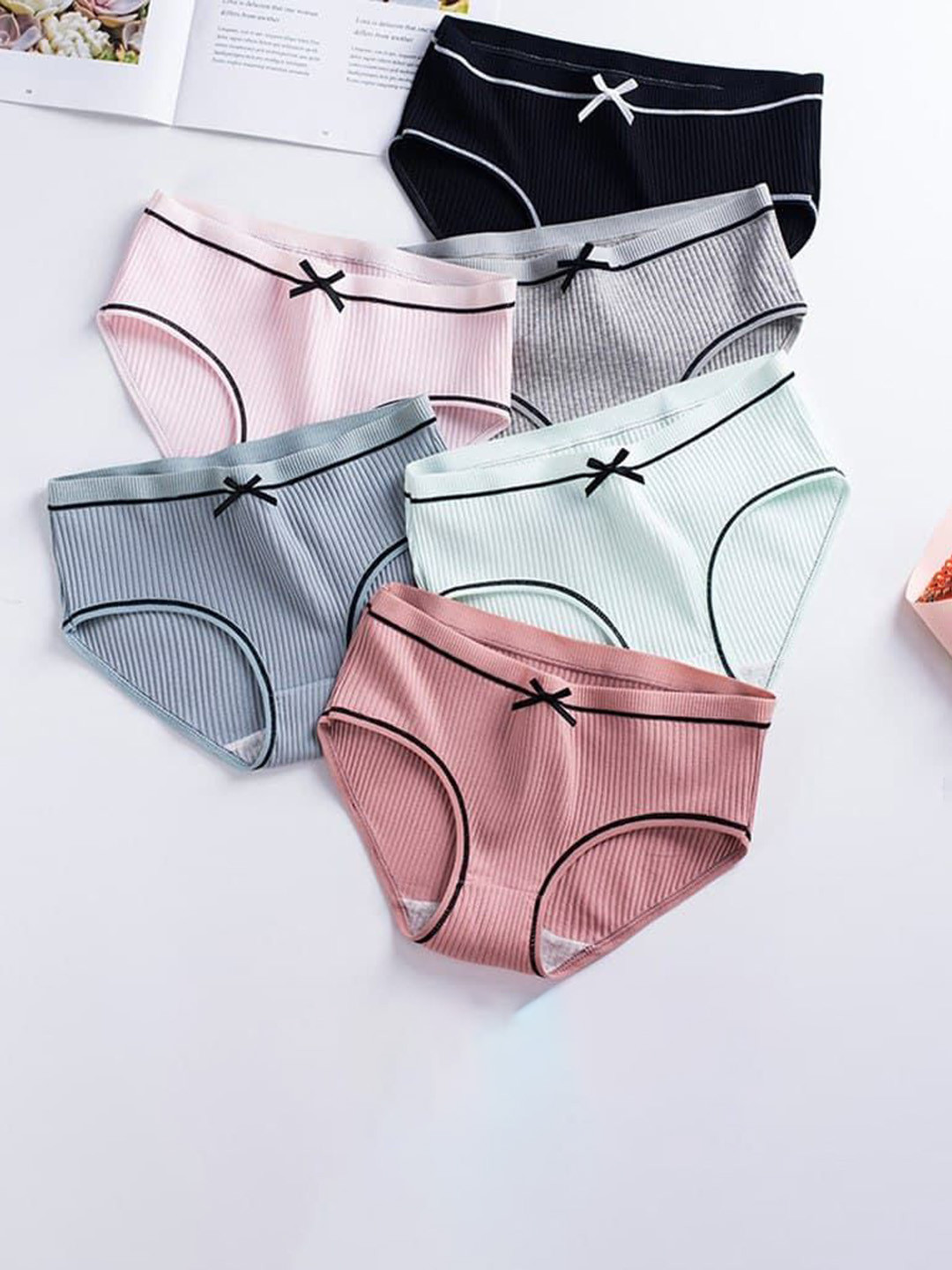 Fruvanta Pack Of 8 Cotton Hipster Briefs bow_panty