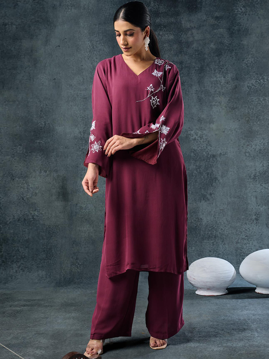 Phulkari Forever Geometric Embroidered V-Neck Phulkari Pure Georgette Straight Kurta
