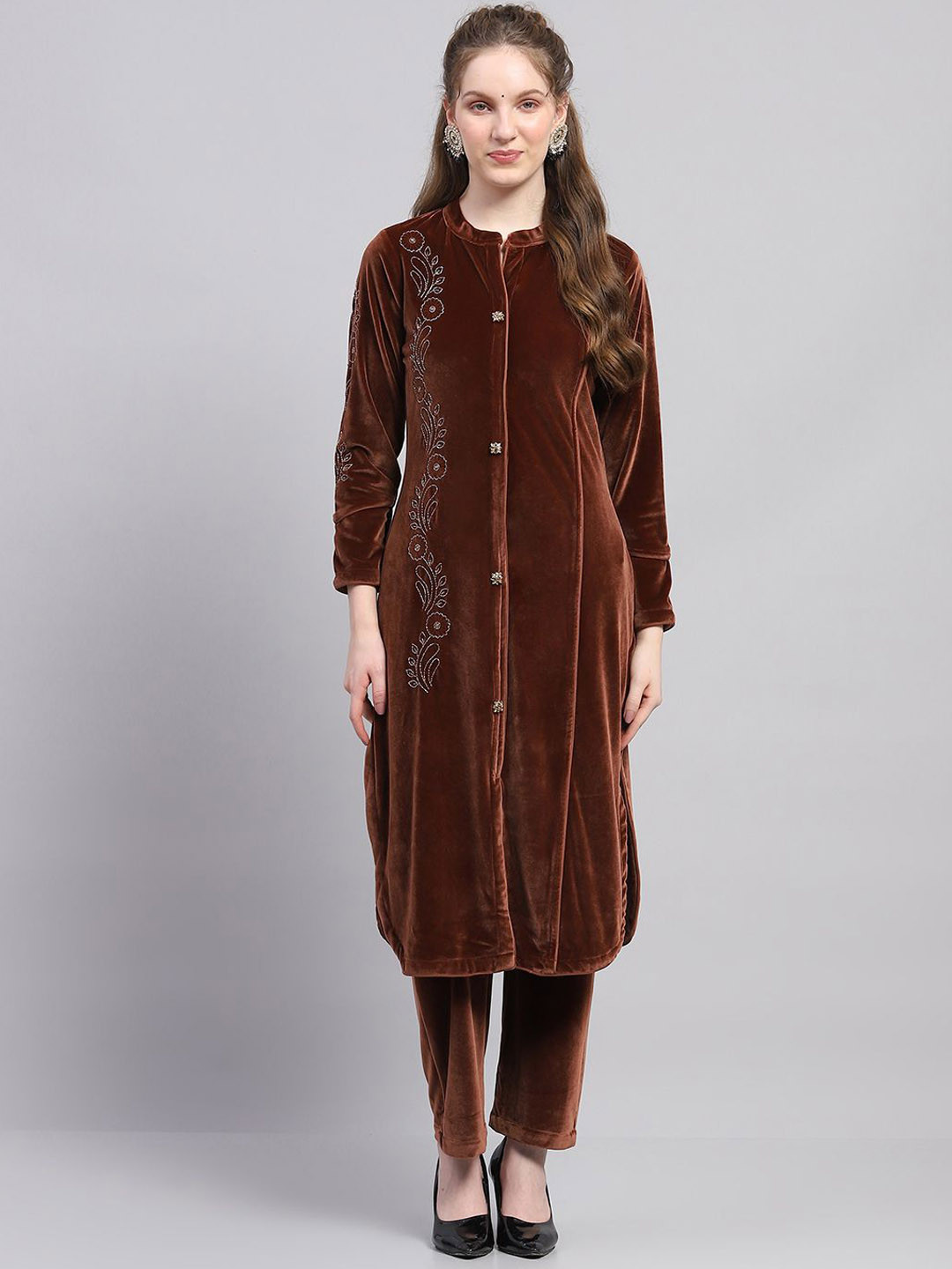Monte Carlo Women Floral Embroidered Regular Thread Work Kurta with Trousers