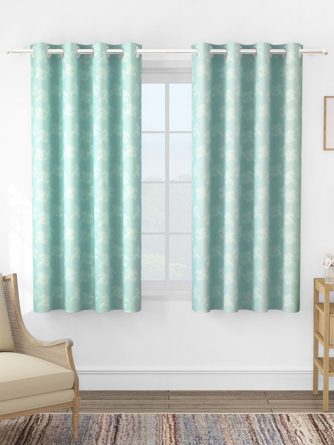 Story@Home Set of 2 Room Darkening Floral Jacquard Eyelet Window Curtains