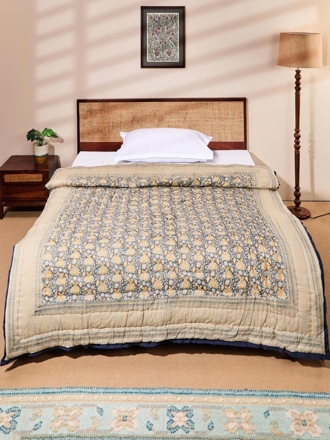 Fabindia Blue & Cream-Coloured Floral AC Room Single Bed Quilt