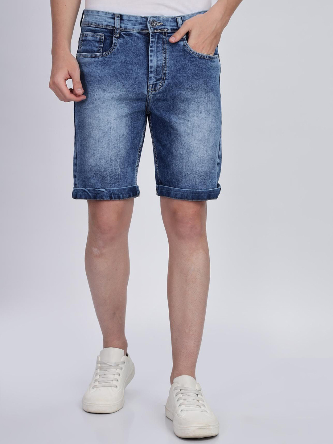 COLOR HUNT Men Washed Mid-Rise Denim Shorts
