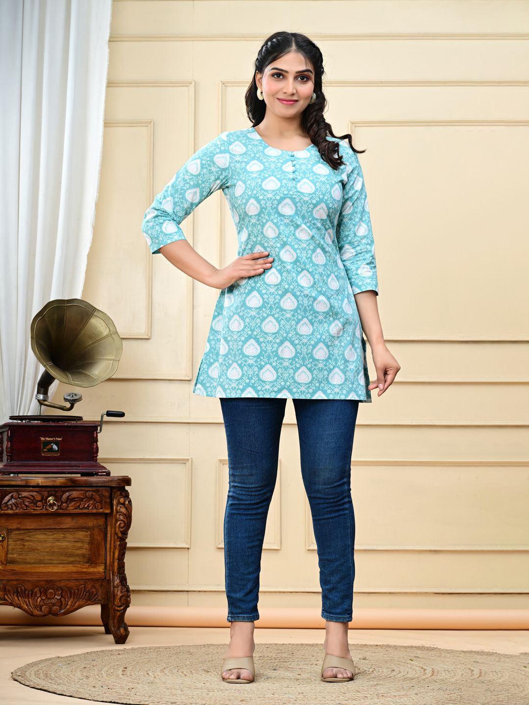 SANGANER MART Floral Printed Pure Cotton Kurti