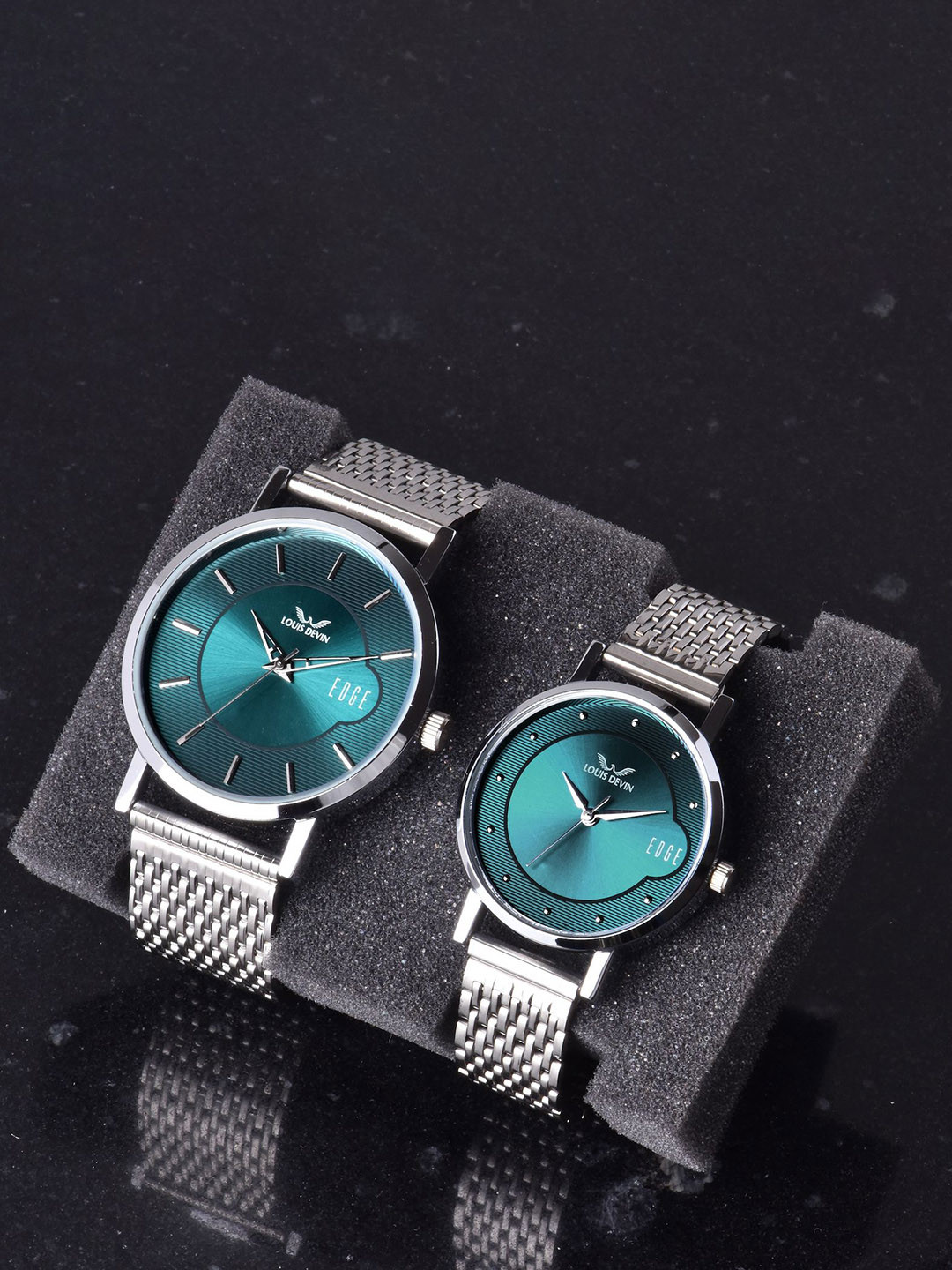 LOUIS DEVIN Unisex Brass Dial & Stainless Steel Bracelet Style Straps Analogue Watch LDCM-WT092-BLU-CH