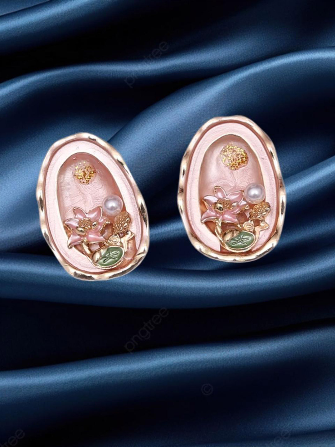 ADC SHEMONA Oval Studs Earrings