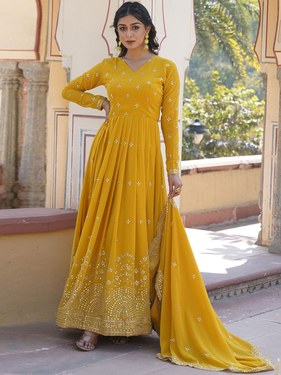 Anara Women Mirror Work Georgette Anarkali Kurta