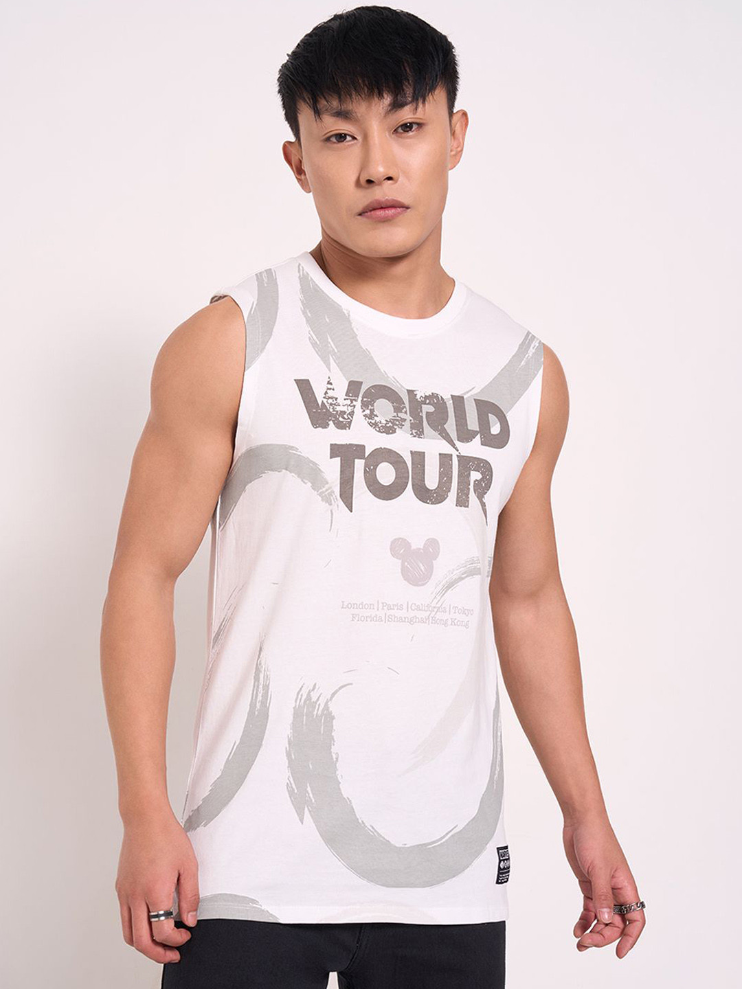 SF JEANS by Pantaloons Men Printed Mickey Mouse Vest