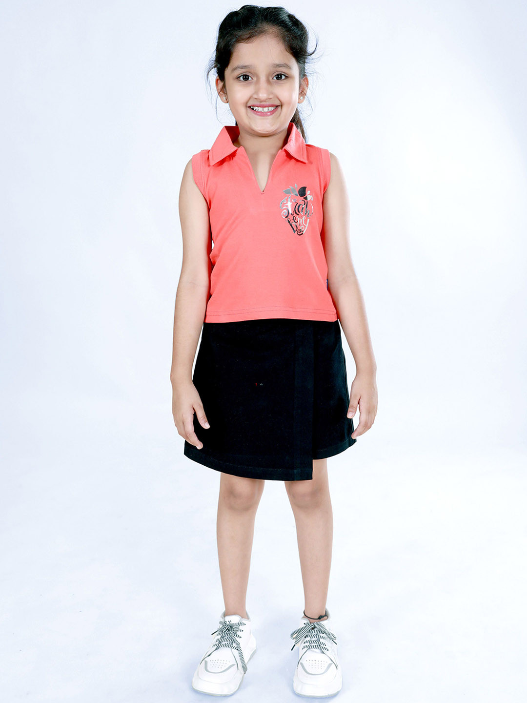 KiddoPanti Cropped Sleeveless Pure Cotton T-Shirt With Skorts Clothing Set
