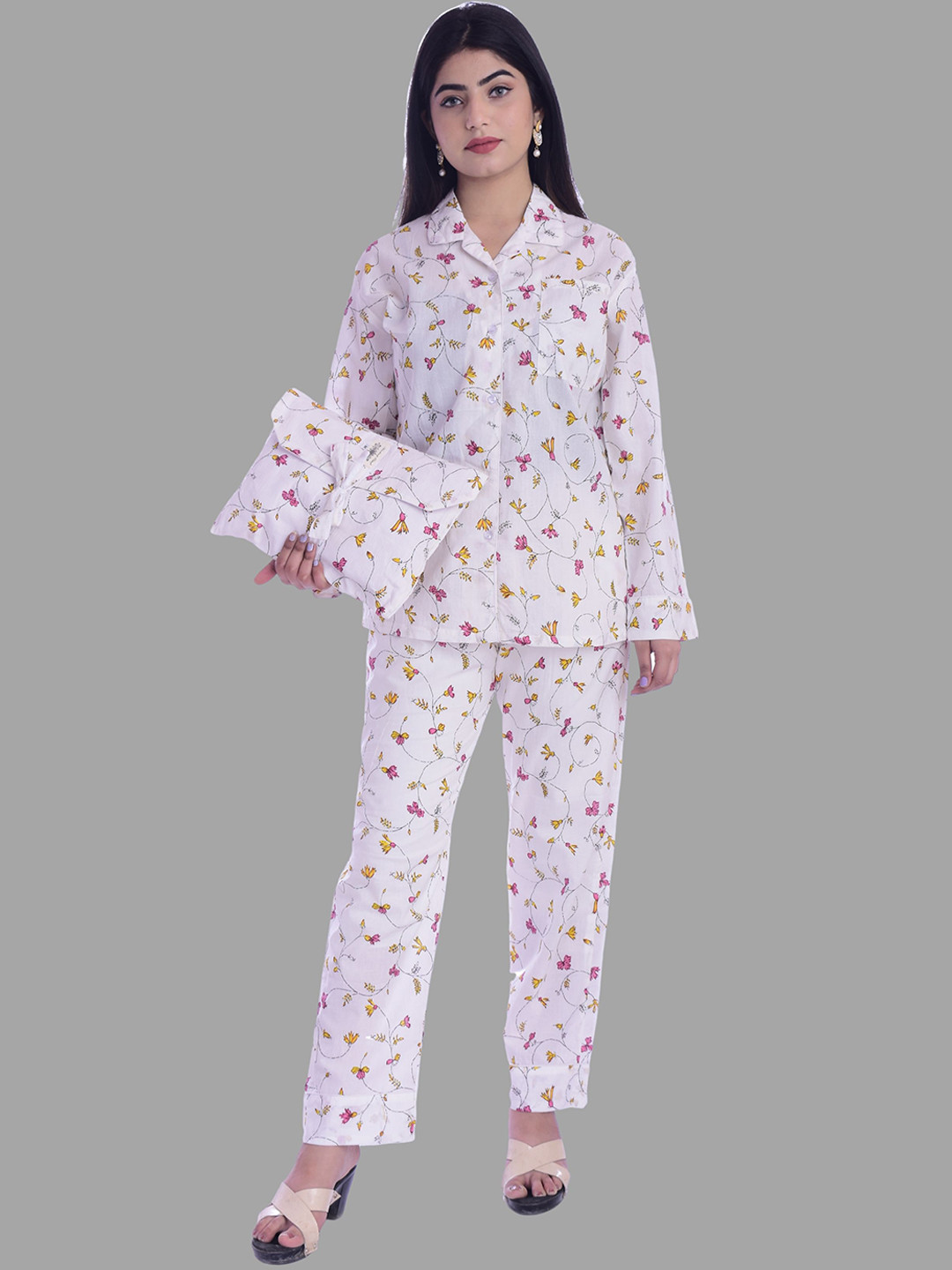 HANDICRAFT PALACE Women Printed Night suit