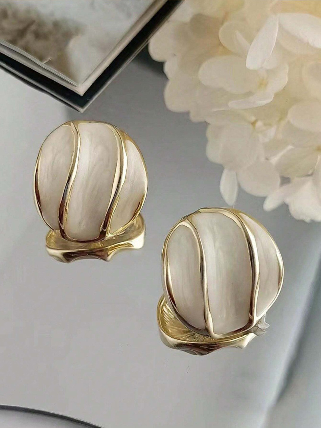 BEYTER Classic Drop Earrings