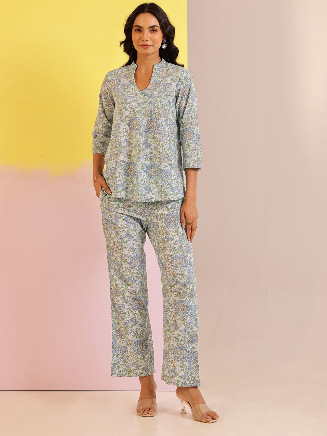 SANSKRUTIHOMES Women Blue Color V-Neck Printed Co-ords Set