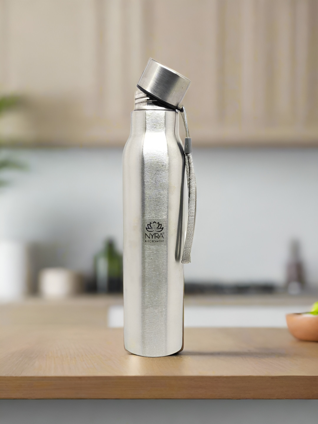 Nyra Kitchenware Steel Brand Logo Stainless Steel Single Wall Vacuum Water Bottle - 1L