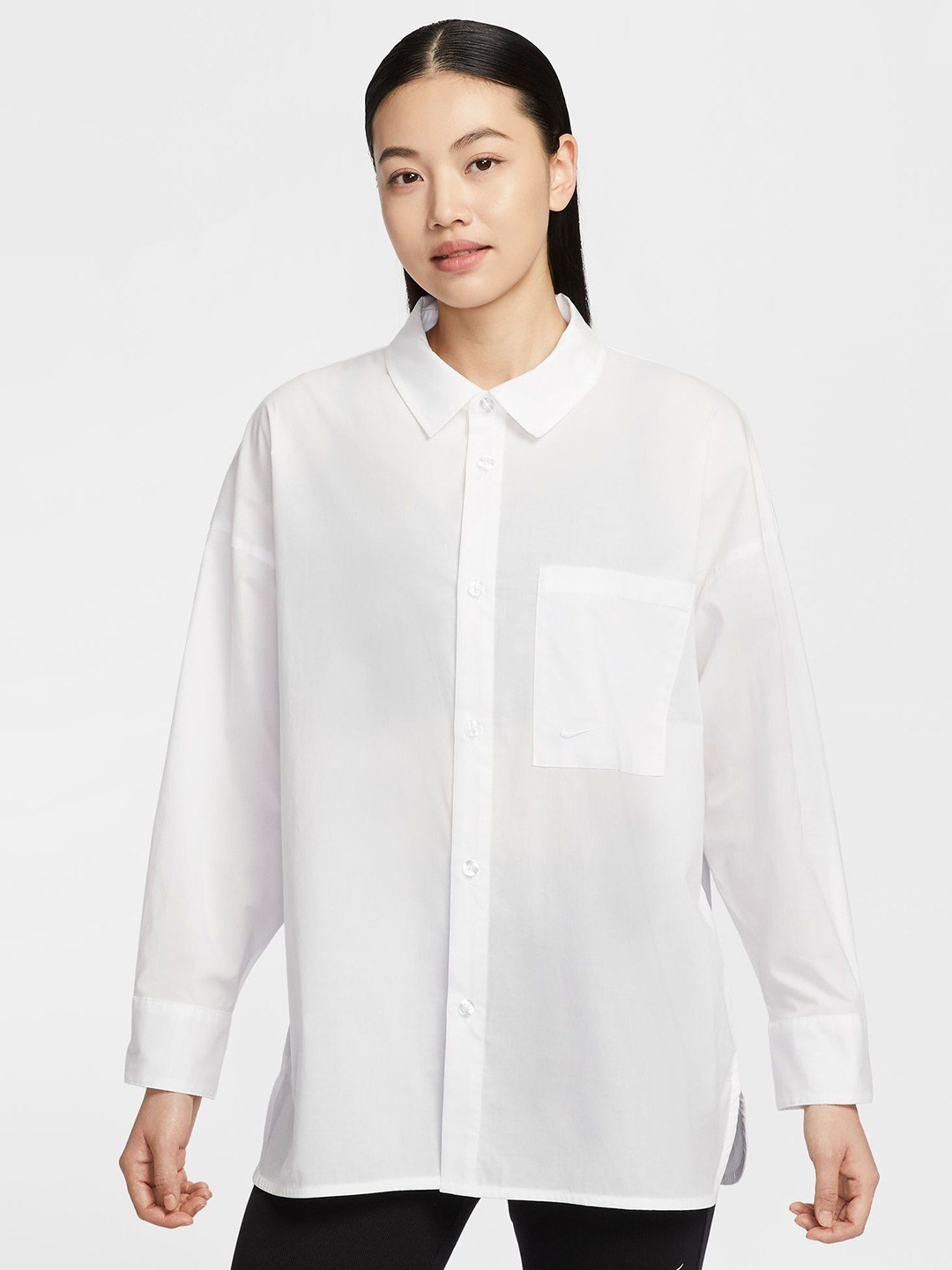Nike Sportswear Chill Poplin Women's Loose Long-Sleeve Button-Up Top