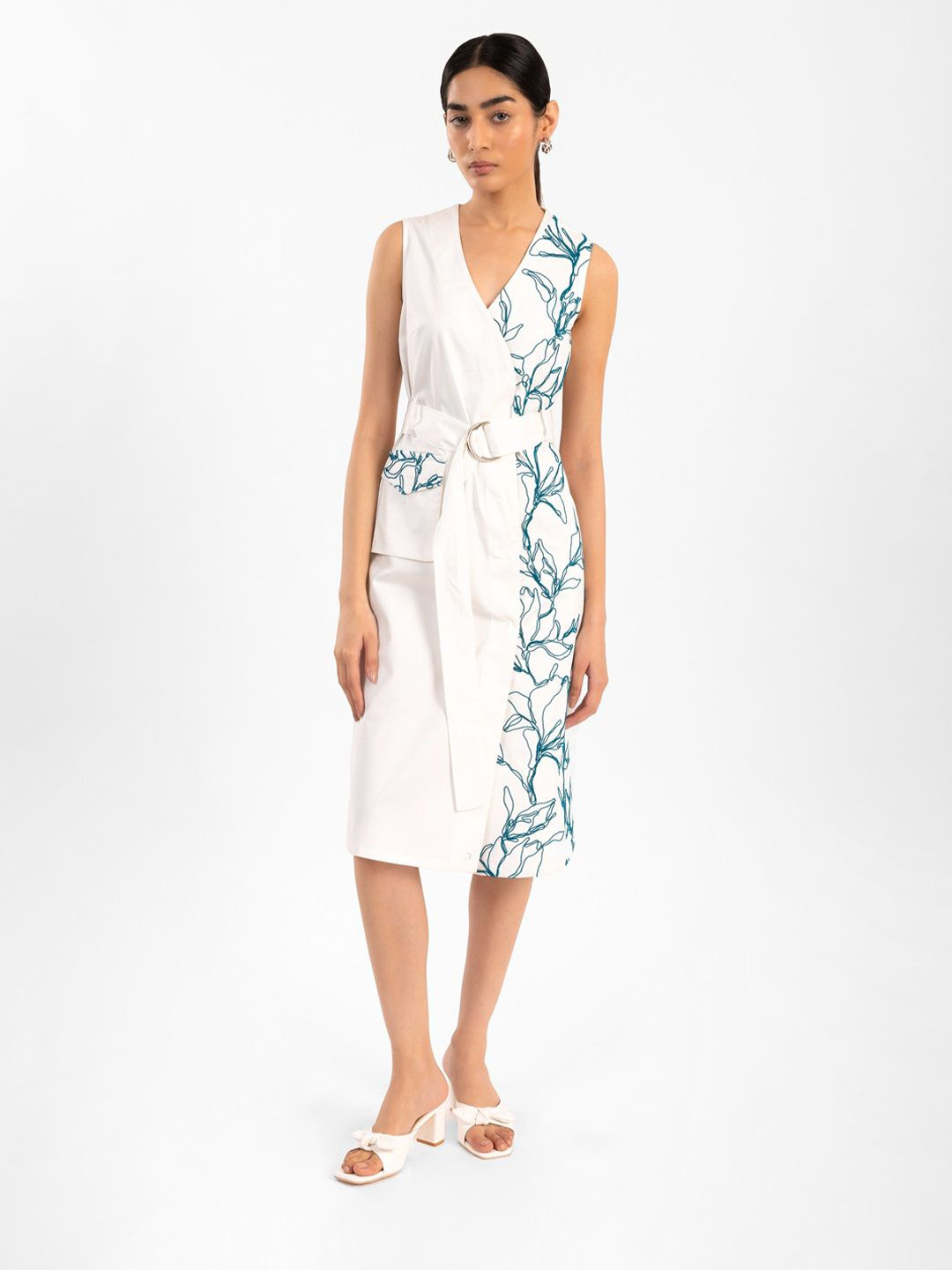 Contemponari Marisol Floral Embroidered V-Neck A-Line Midi Dress