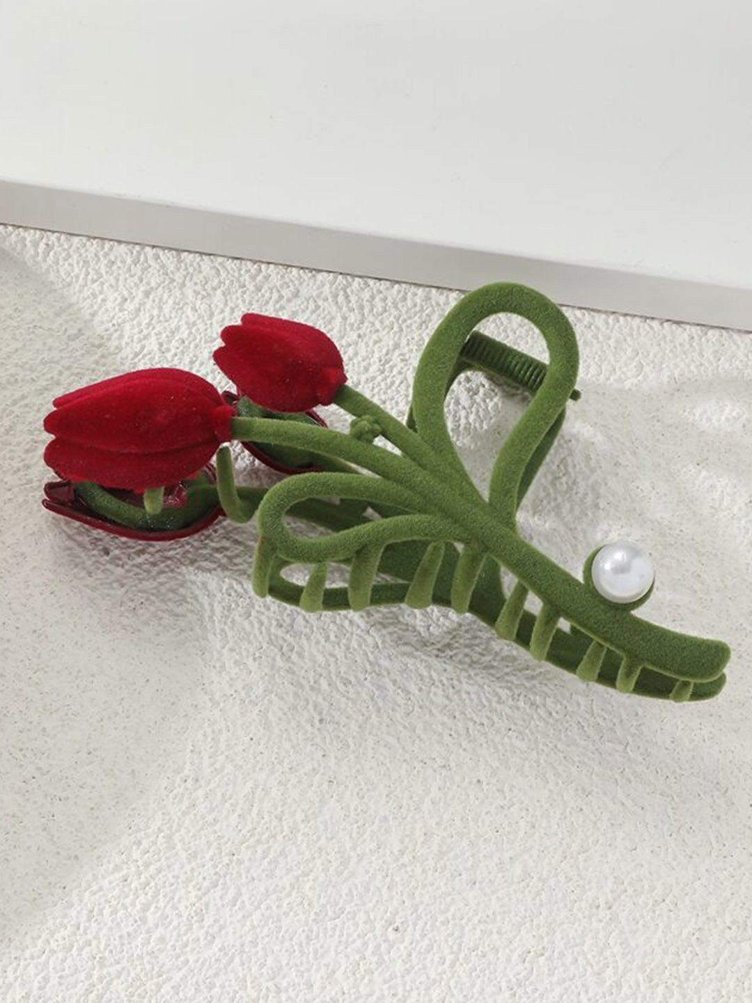 LYKAA Set of 1 Green Flower Metal Floral Hair Clip