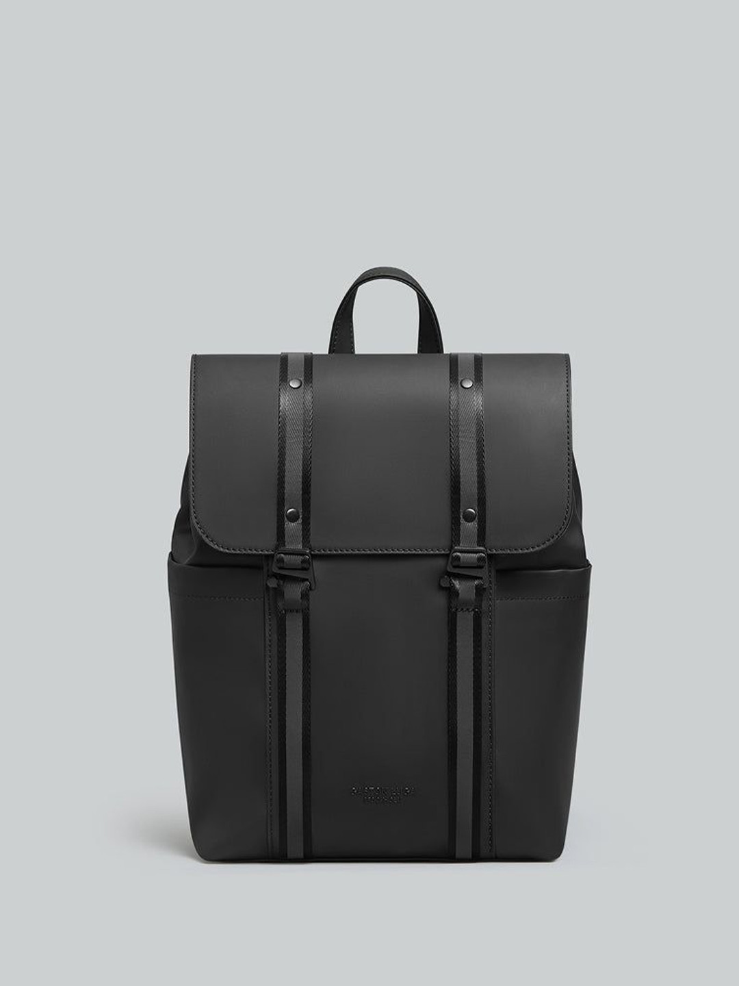 Gaston Luga Medium Water Resistance Backpack