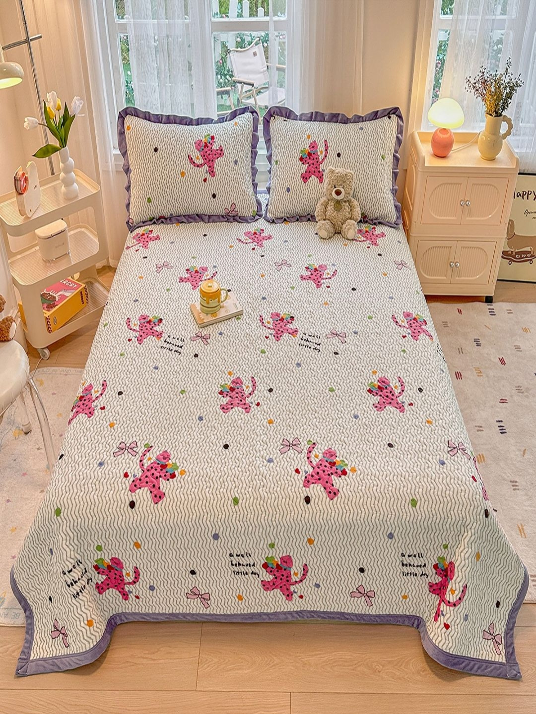 JC HOME Purple & White Printed Cotton Double Queen Bed & Pillow Cover