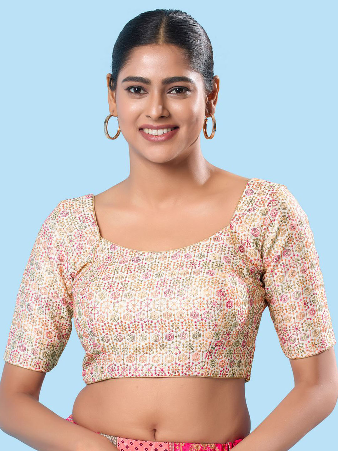 VAMAS - THE DESIGNER BLOUSES  Round Neck Padded Saree Blouse