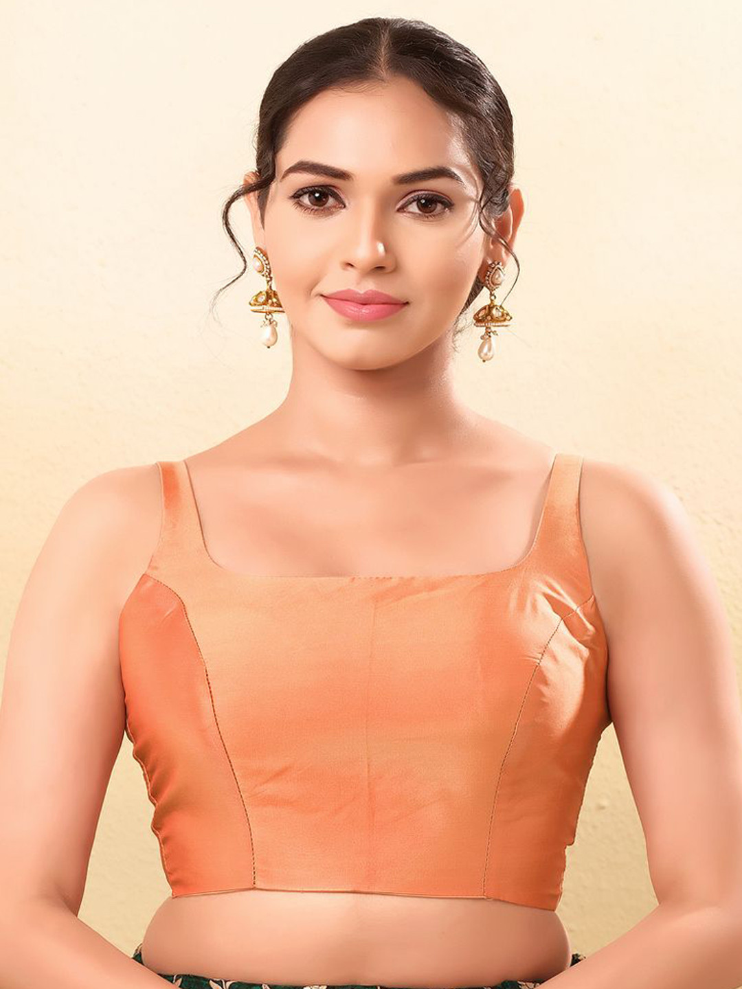 VAMAS - THE DESIGNER BLOUSES Gold Taffeta Silk Solid Sleeveless Readymade Saree Blouse