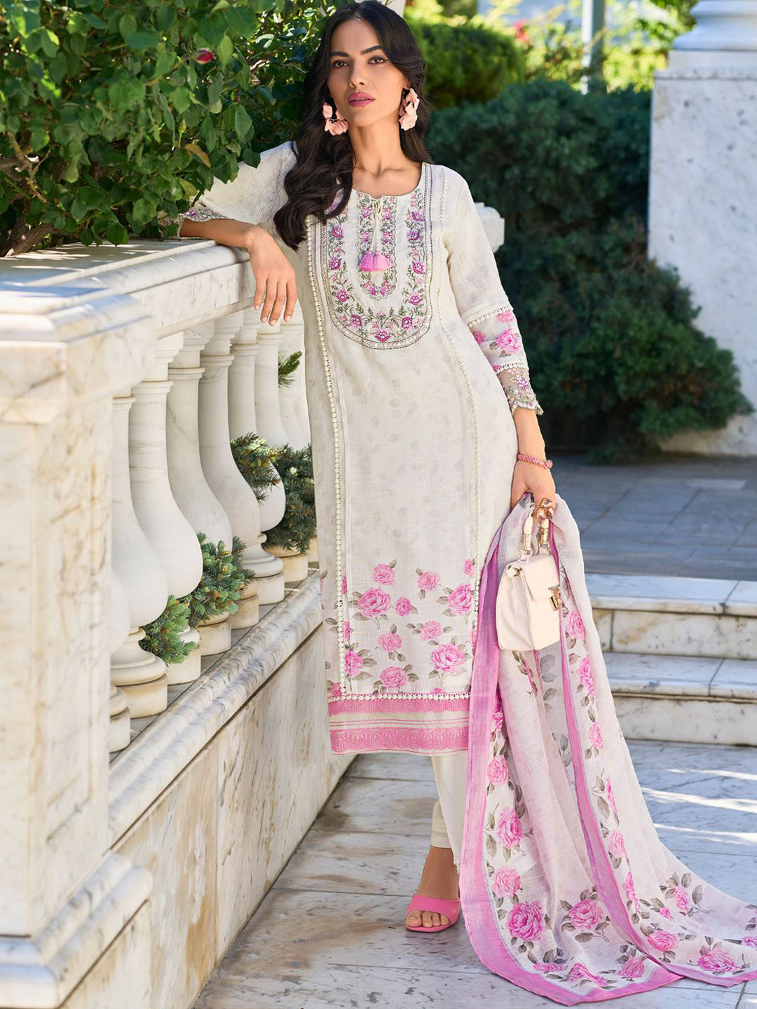 Indo Era Women Floral Embroidered Regular Thread Work Linen Kurta with Trousers & With Dupatta