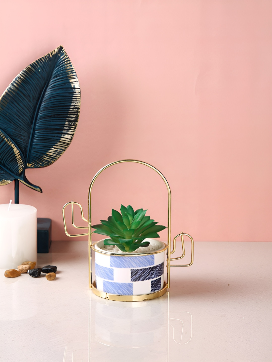 Myntra Elegant Homes White & Yellow Striped Frame Planters