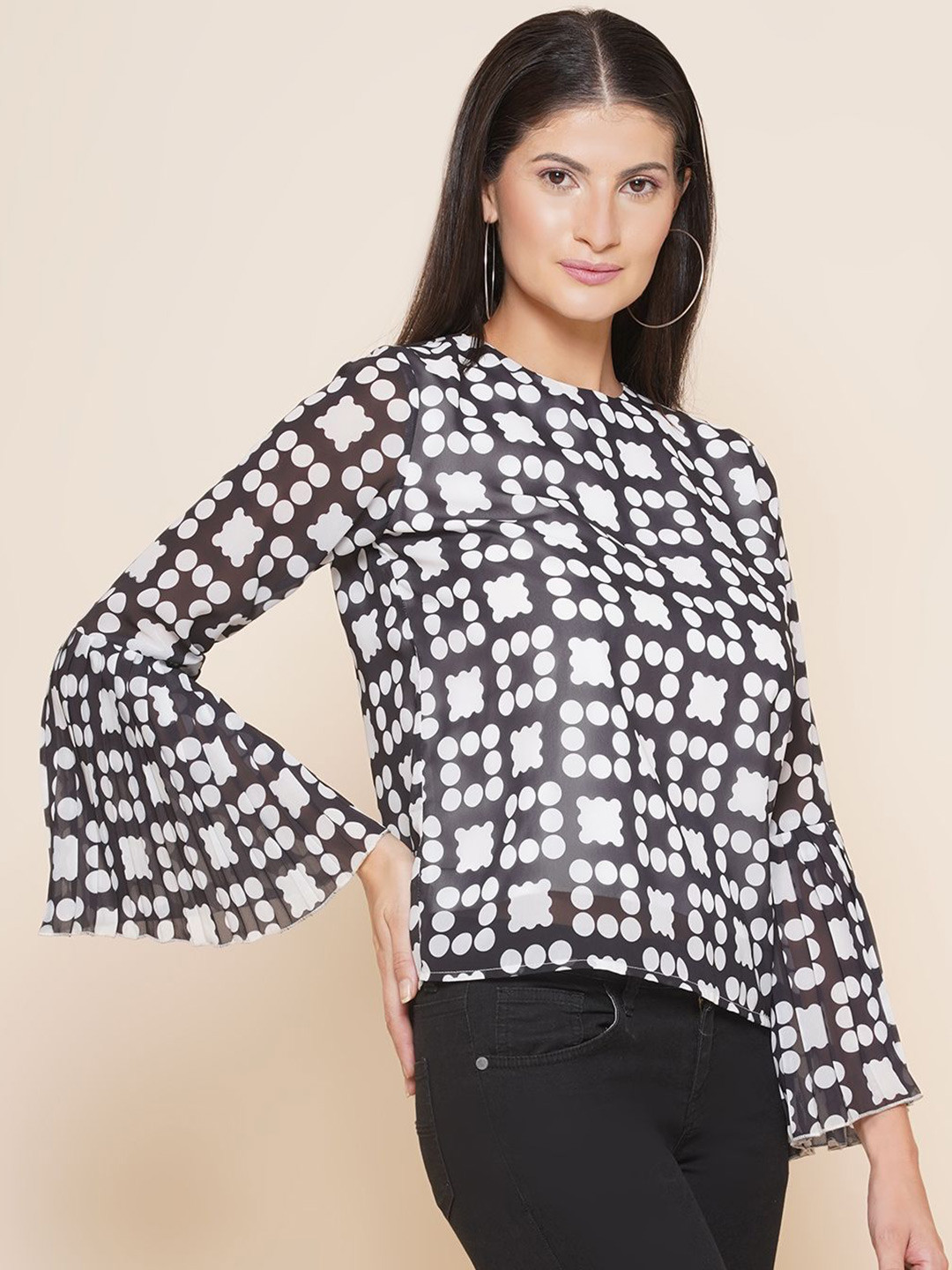 JAKANARY Geometric Print Accordion Pleated Sleeves Georgette Top