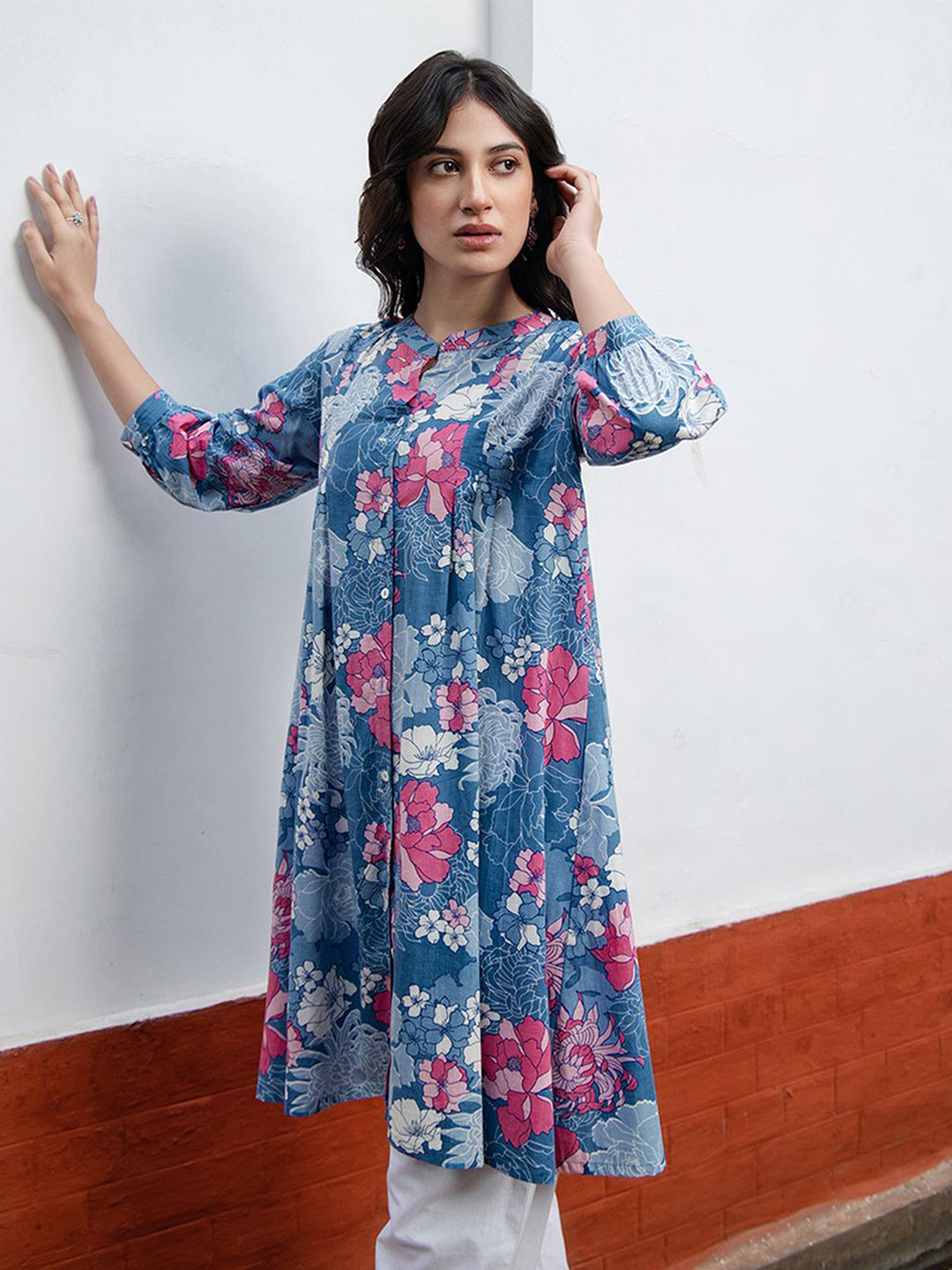 CUSTARD Cotton Printed Blue Mandarin Collar Short Kurta