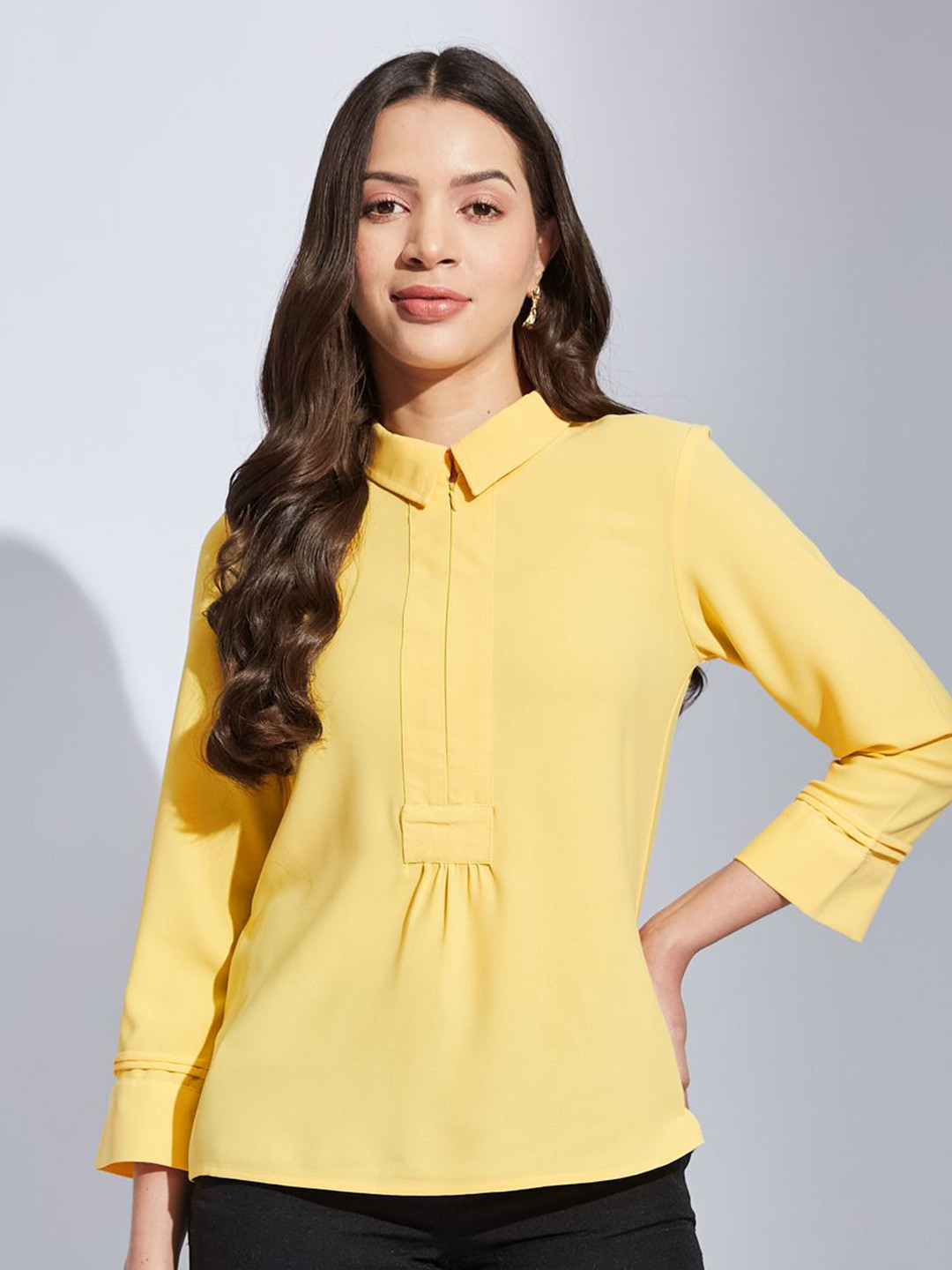Latin Quarters Shirt Style Top