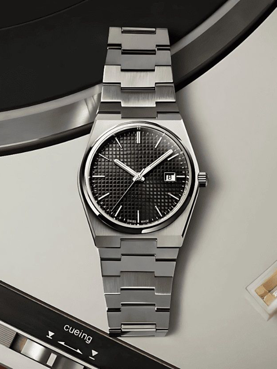 Moover Men Printed Dial & Bracelet Style Straps Analogue Watch App Analo Black