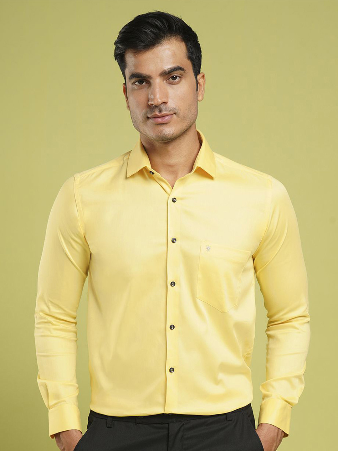 John Philips Men Slim Fit Opaque Casual Shirt