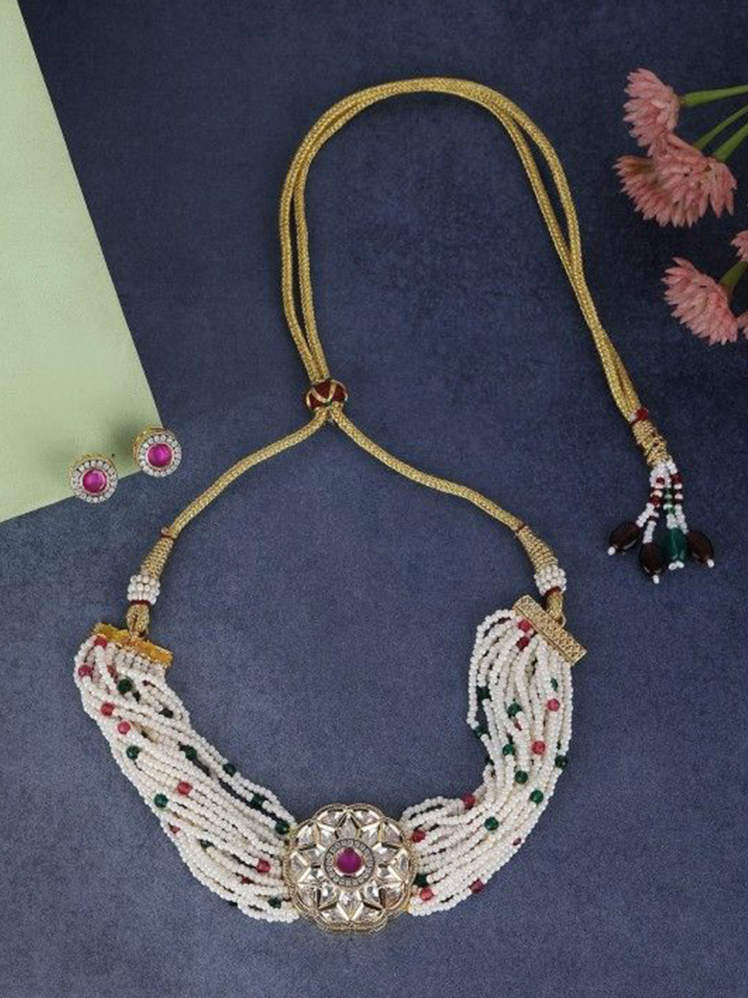 AURAA TRENDS Gold-Plated Gemstone Studded & Beaded Jewellery Set