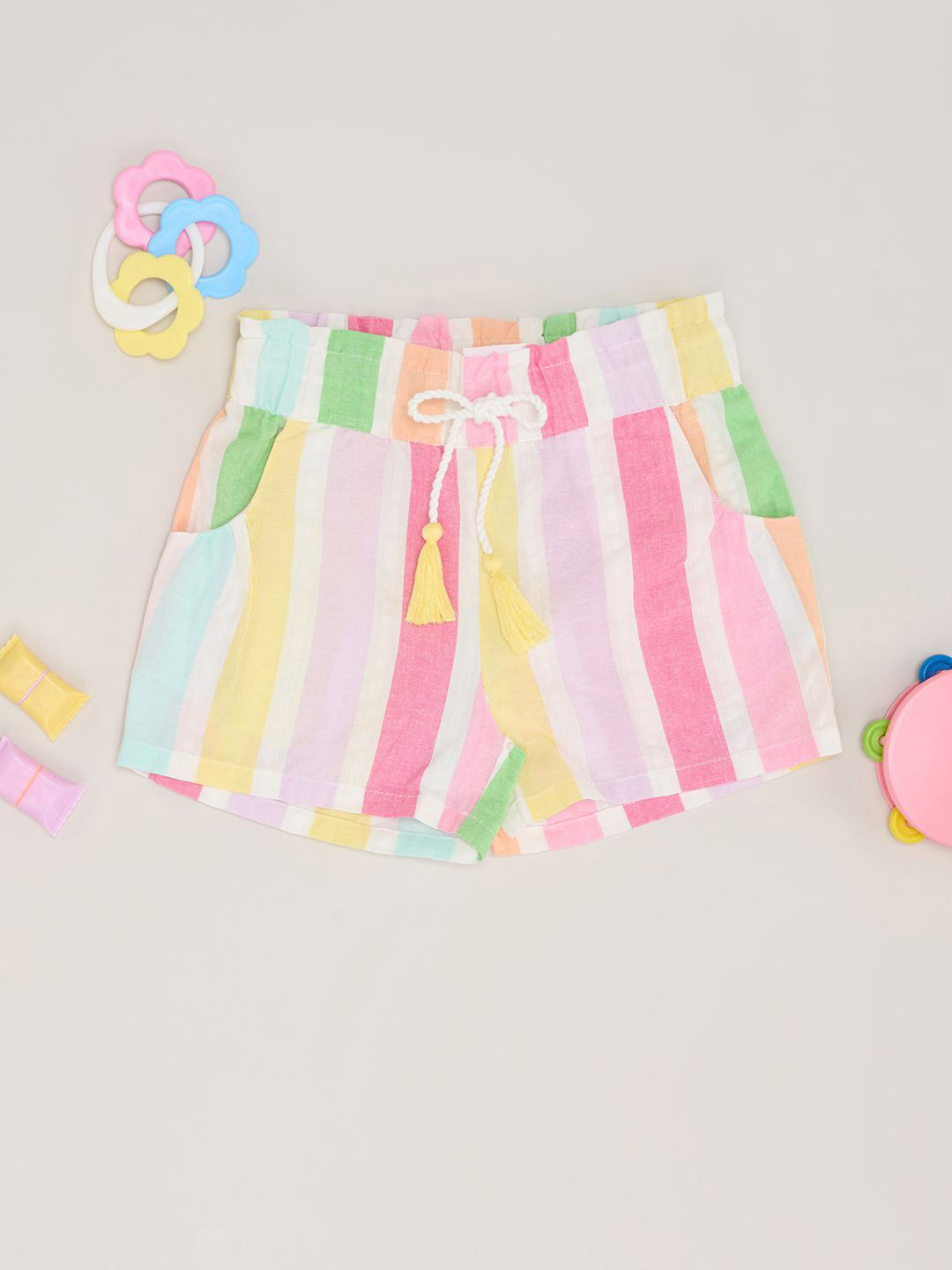 Pantaloons Junior Girls Loose Fit Fashion Shorts