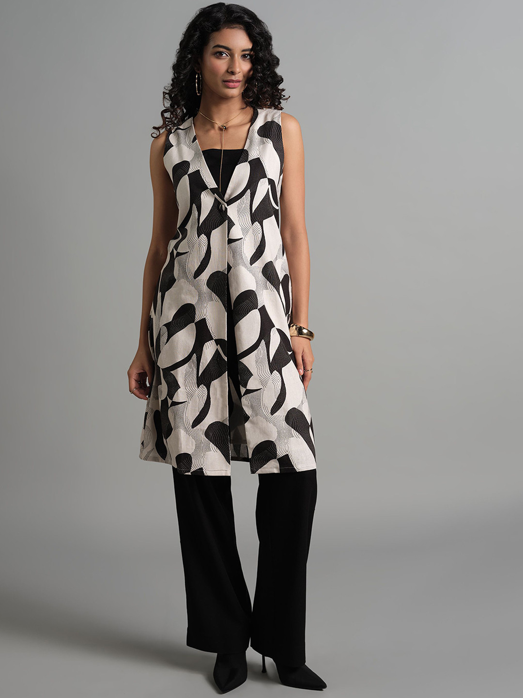AND Square Neck Top Shrug & Trousers Co-Ords Set