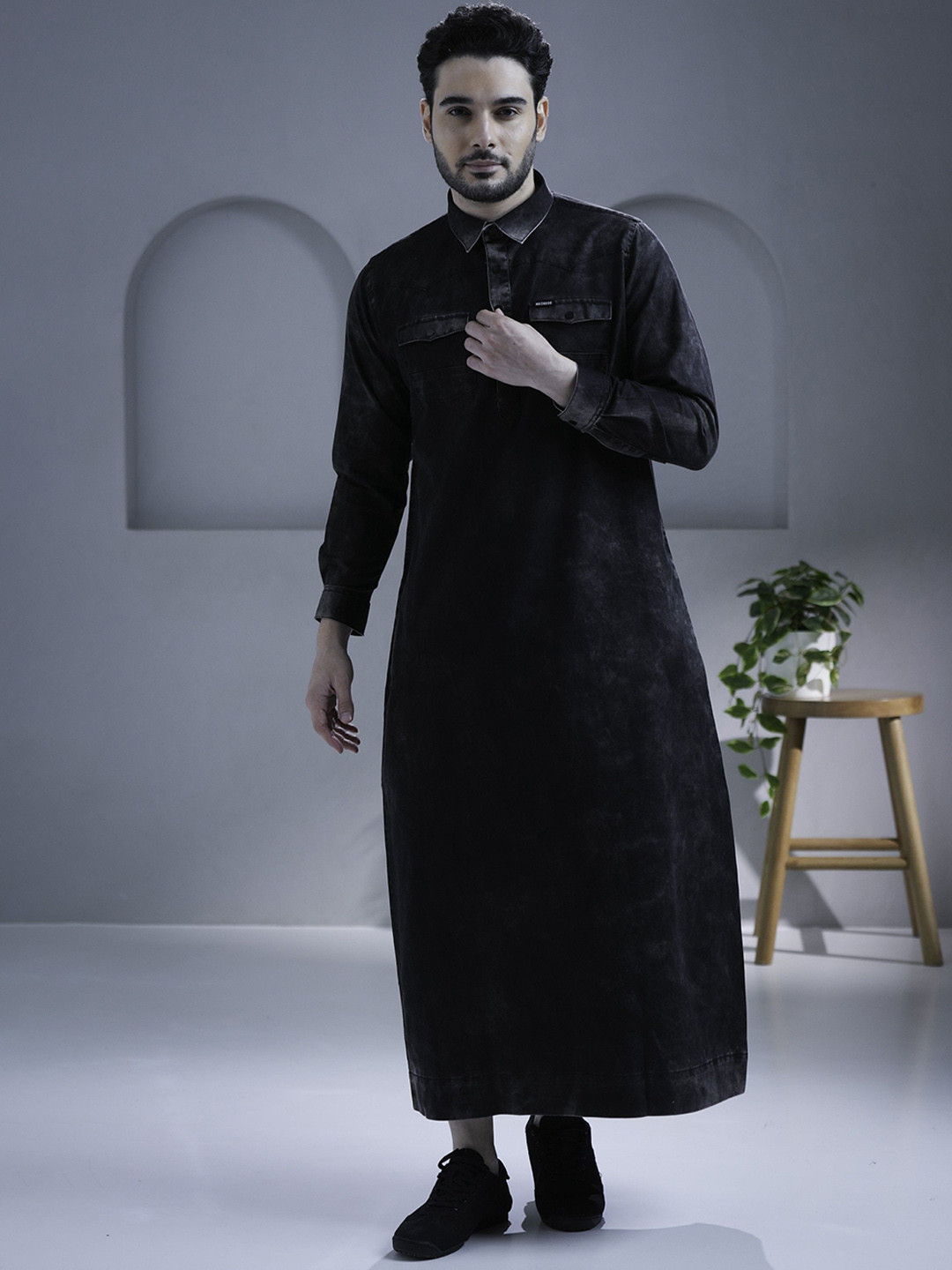 MASHROO Men Brimstone Black Denim Thobe