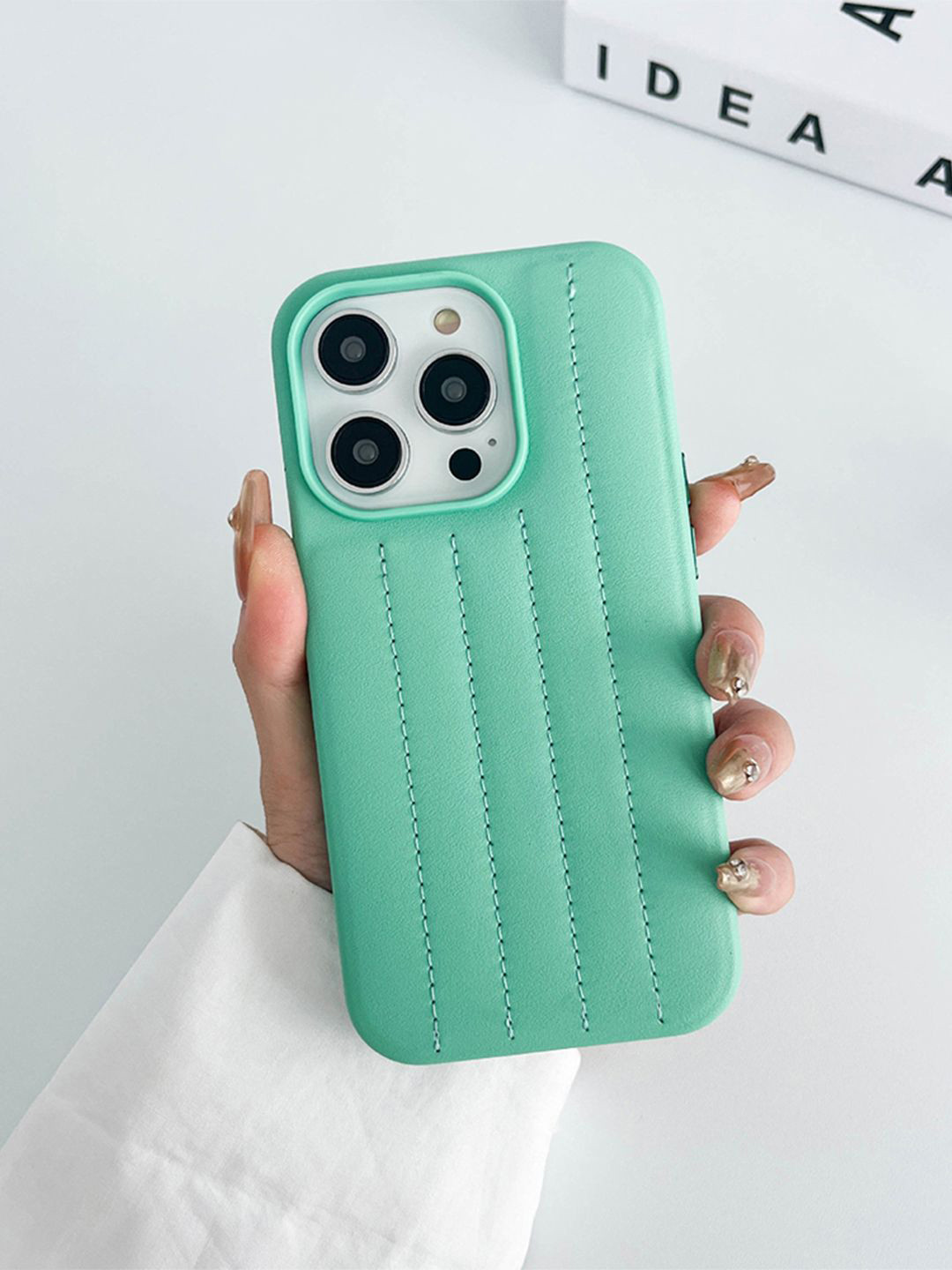 QRIOH iPhone 15 Pro Max Sea Blue Stitch Leather Case