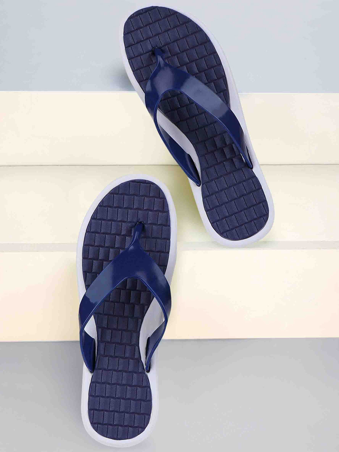 PENNEN Women Slip-On T-Strap Flats Flats